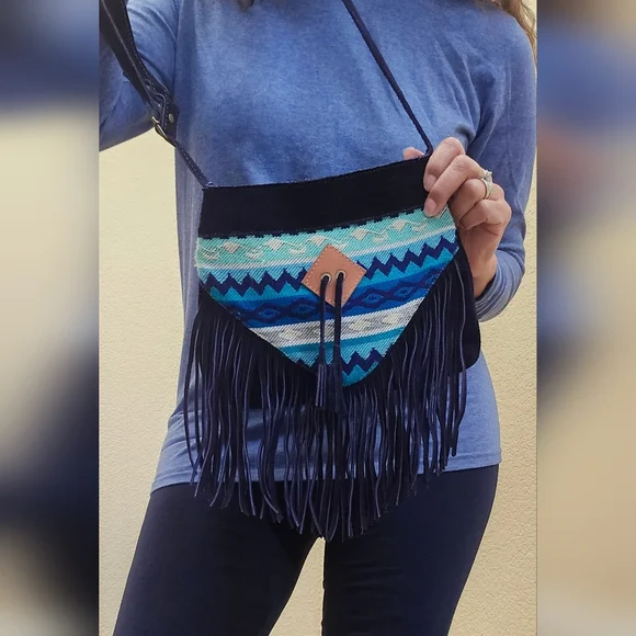 Syede Fringe Boho Crossbody Bag - Multicolor - Picture 3 of 12